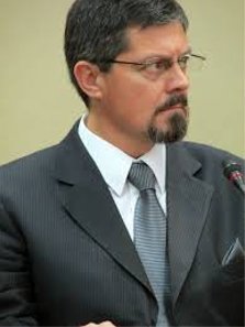 El juez Mariano Sebastián Martínez tiene en sus manos la causa por defraudación. 