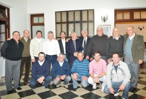 2014-reconocimiento a los pilotos de automovilismo entrerriano