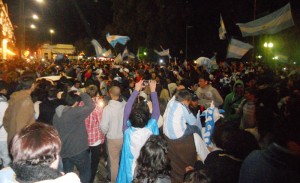 9 de julio- festejos de la gente por la Semifinal del Mundial 025