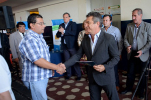 Urribarri-entrega de viviendas el 25 de noviembre de 2014