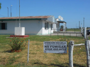 16 de marzo 2015-escuelas fumigadas-2