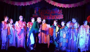 El sábado a las 22, en el Auditorio Municipal “Carlos María Scelzi”. (8 de Junio y Urquiza). Actuación de la murga uruguayense “Puntuales pa´la Tardanza”.