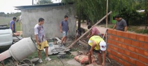 Obras complementarias en la cancha de fútbol . (Foto: Alejandro Osuna).