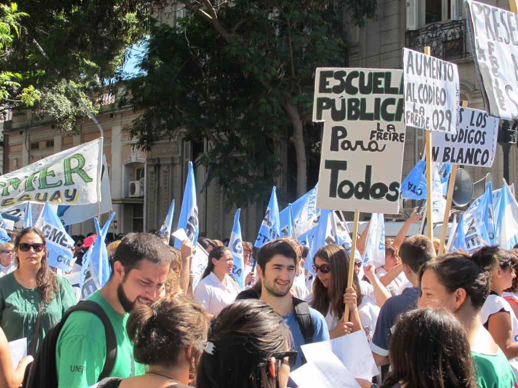 Paro nacional docente: reclaman apertura de paritarias y recomposición salarial