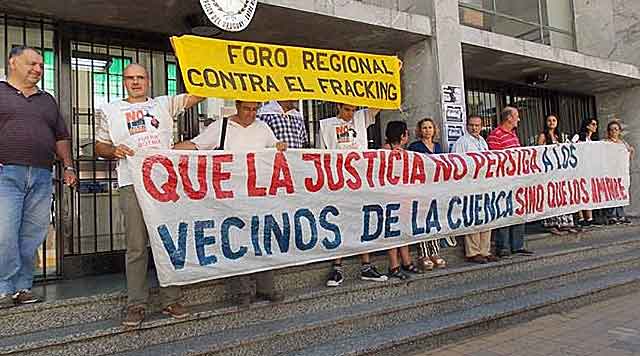 Reclamo por asambleístas en los Tribunales Federales en la ciudad.