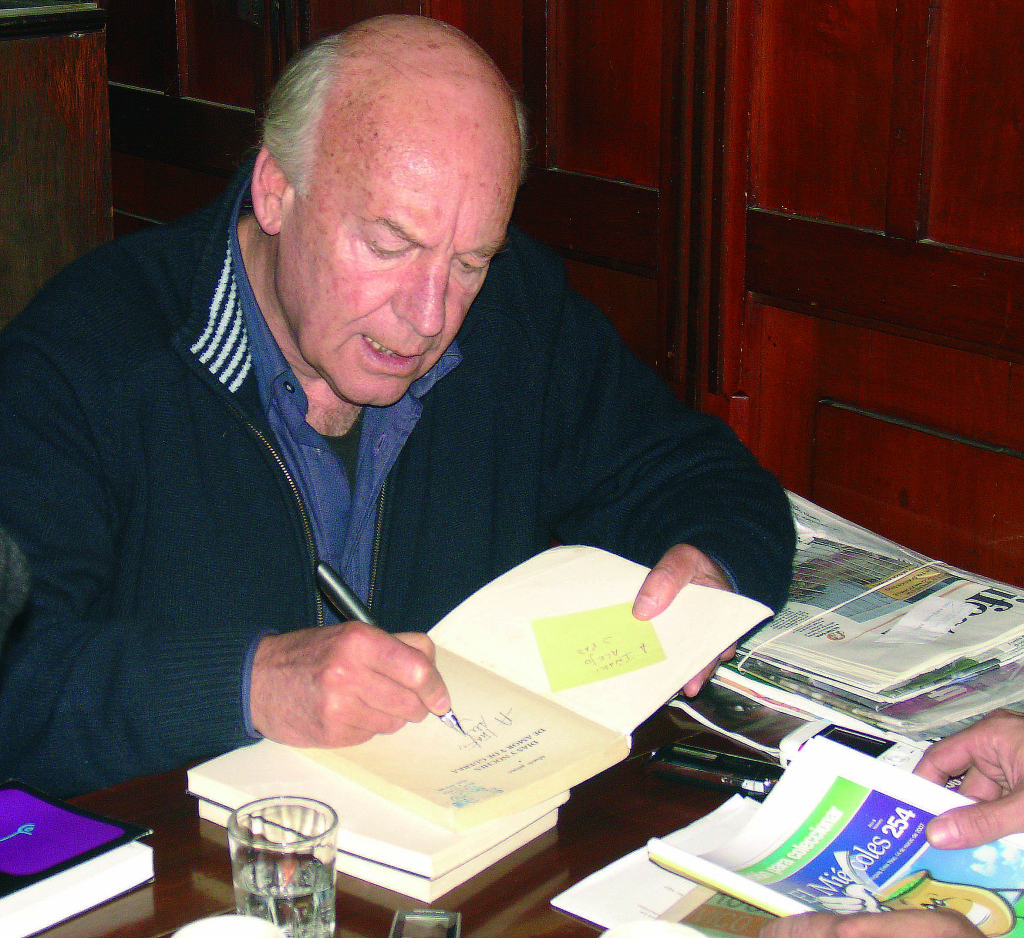 Eduardo Galeano El Capitalismo Envenena El Agua La Tierra Y El Aire Ademas Del Alma De La Gente El Miercoles Digital