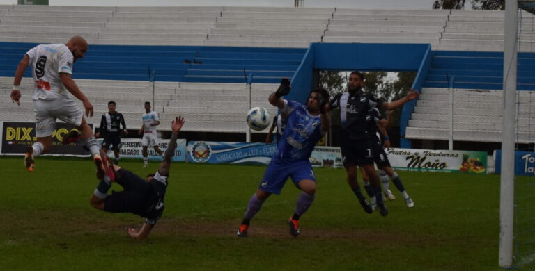 Gimnasia-2-Juventud-Antoniana-de-Salta-0-18-de-agosto-de-202416-scaled-e1724020834551-768x390