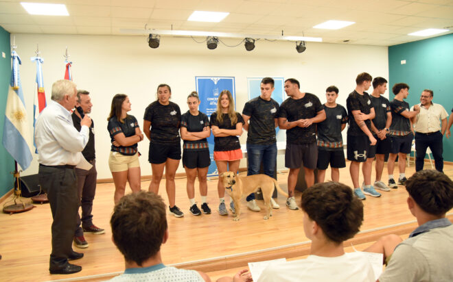 Realizaron una nueva entrega de becas a deportistas uruguayenses - El ...