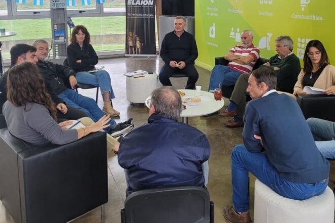 Atienden a productores desde la siembra hasta la cosecha - El Miércoles Digital