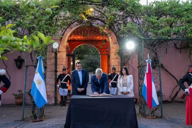 Nación y Provincia acordaron poner en valor el Palacio San José - El Miércoles Digital