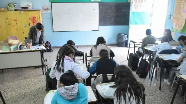 La reforma para la Secundaria no conforma a Agmer - El Miércoles Digital