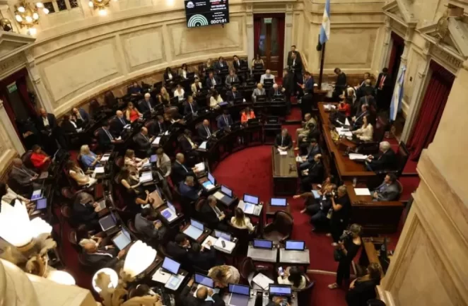 Los senadores pasarán a cobrar más de 11 millones de pesos en bruto en mayo - El Miércoles Digital