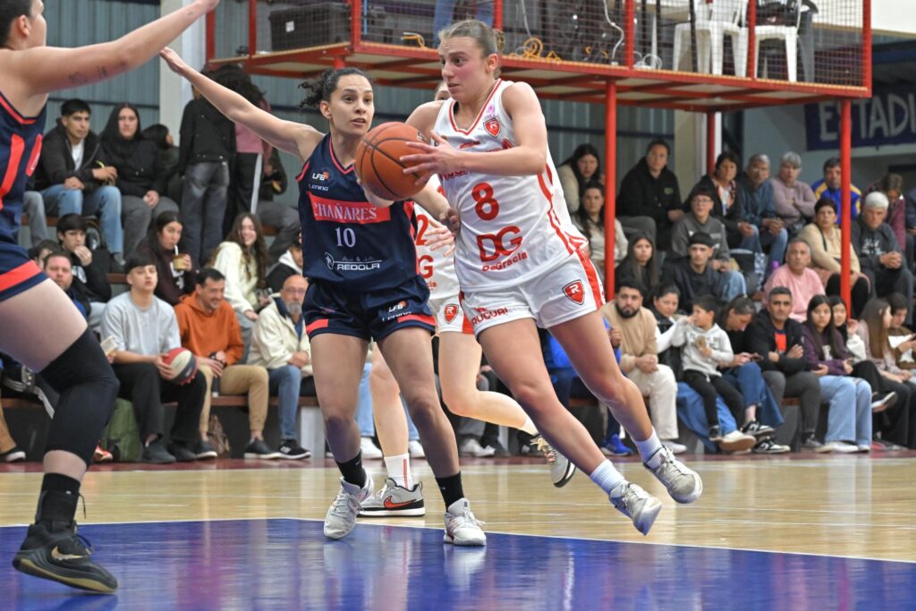 Las Rojas empezaron ganando de visitante